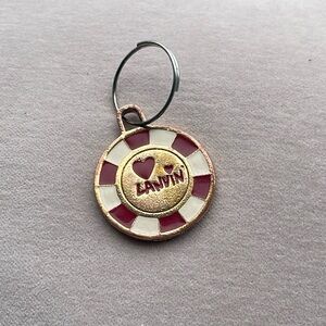 ♥️ Lanvin Chip Charm - ♥️ Lanvin on one side and ♥️ Las Vegas on the other